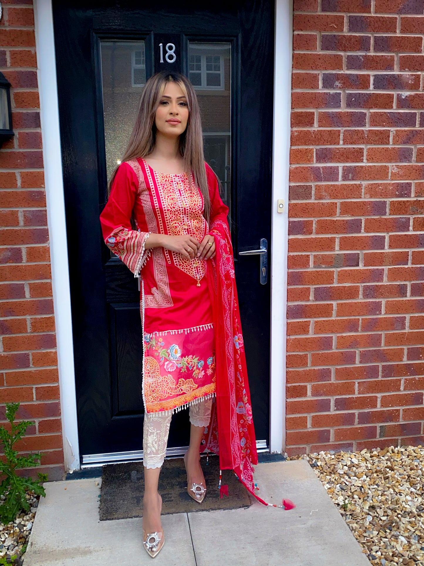 Luxury Lawn 3 Piece Suit