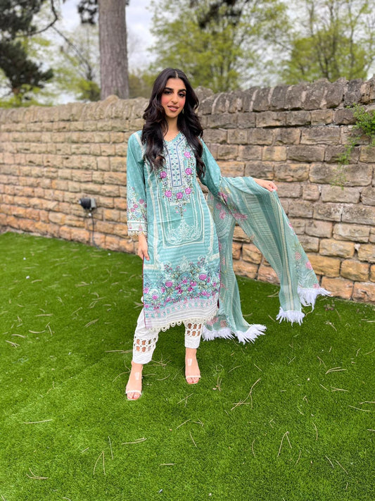 Luxury Lawn 3 Piece Suit